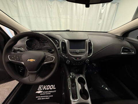 2017 Chevrolet Cruze LT Auto