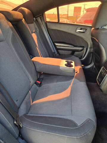 2016 Dodge Charger SXT