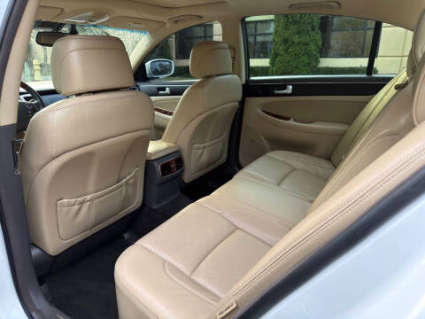 2012 Hyundai Genesis 4.6L V8