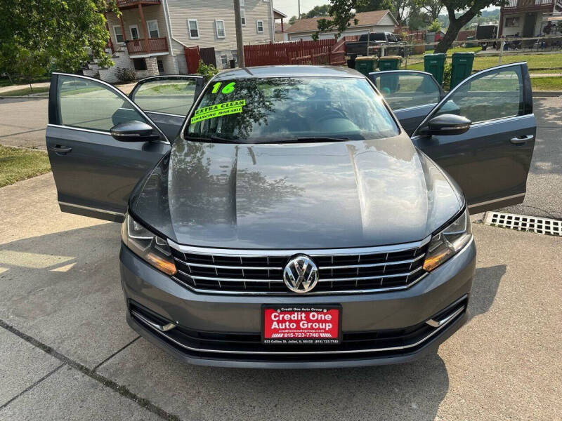 2016 Volkswagen Passat 1.8T S