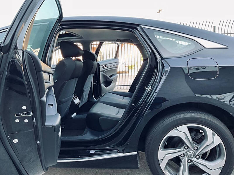 2018 Honda Accord EX