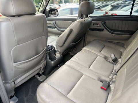 2003 Toyota Sequoia Limited