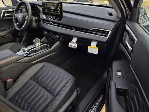 2026 Mitsubishi Outlander SEL