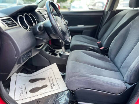 2012 Nissan Versa 1.8 S