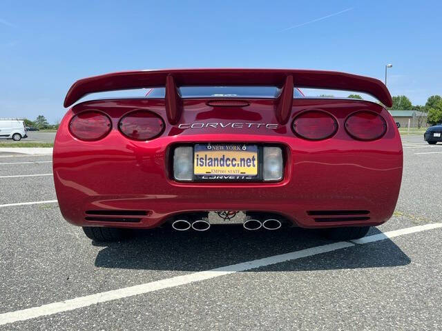 2004 Chevrolet Corvette