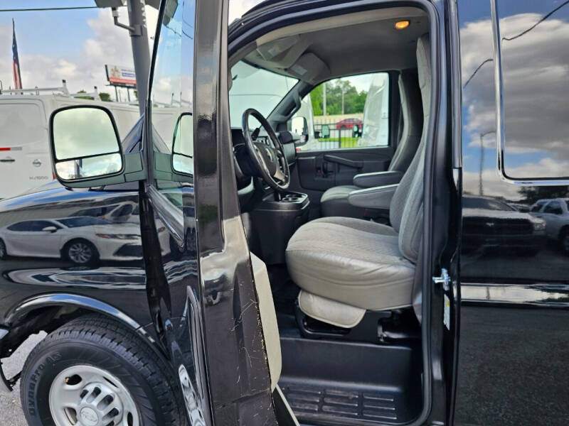 2016 Chevrolet Express 3500