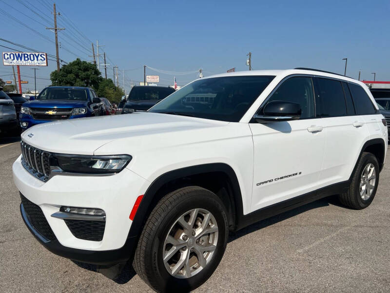 Used 2023 Jeep Grand Cherokee Limited with VIN 1C4RJHBG6PC526011 for sale in Garland, TX