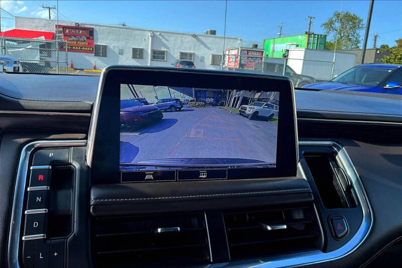 2021 Chevrolet Suburban LT