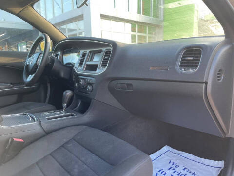 2012 Dodge Charger SE