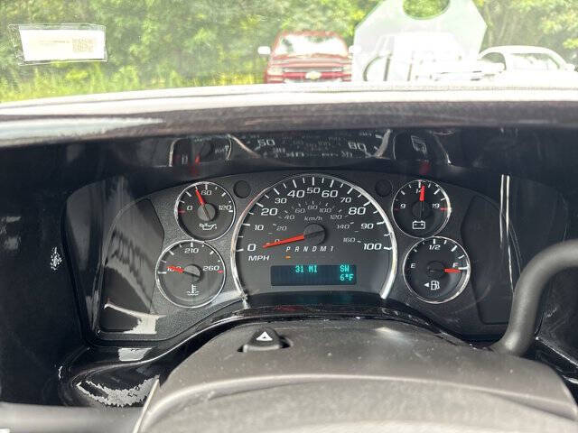 2025 Chevrolet Express 2500