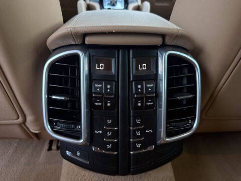 2016 Porsche Cayenne
