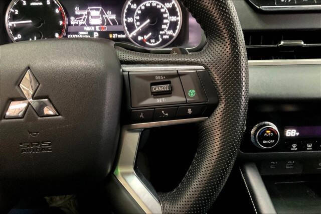 2024 Mitsubishi Outlander SE