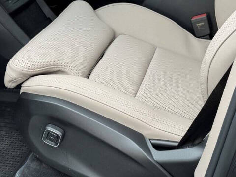 2025 Volvo EX90 Twin Plus 7P