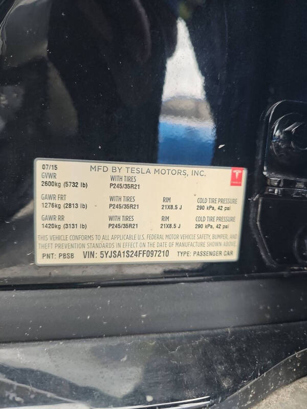 2015 Tesla Model S 70D