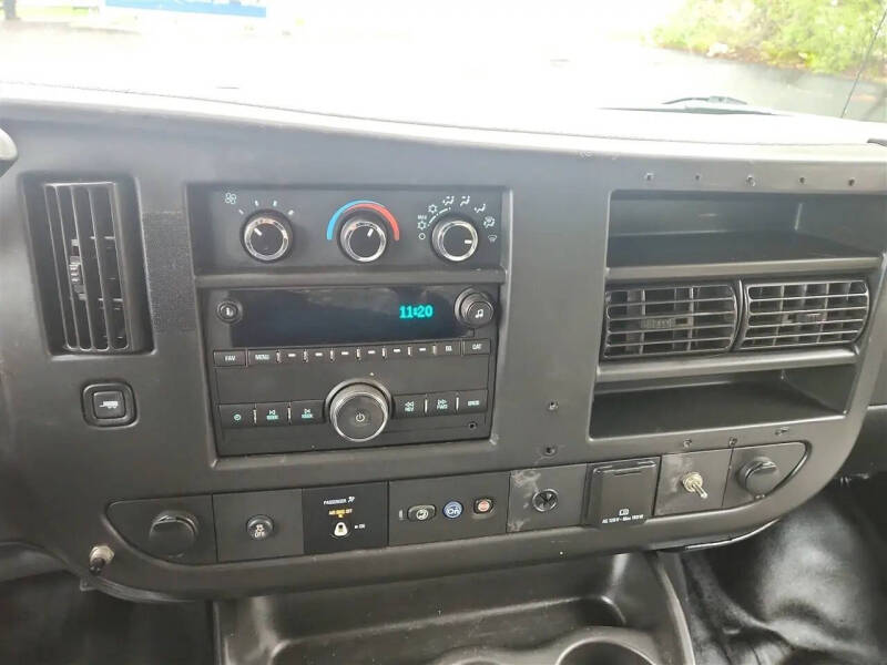 2018 Chevrolet Express 2500