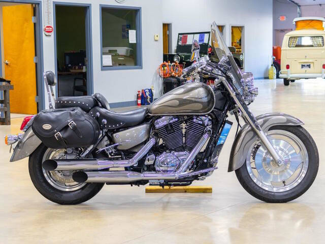 2006 Honda Shadow