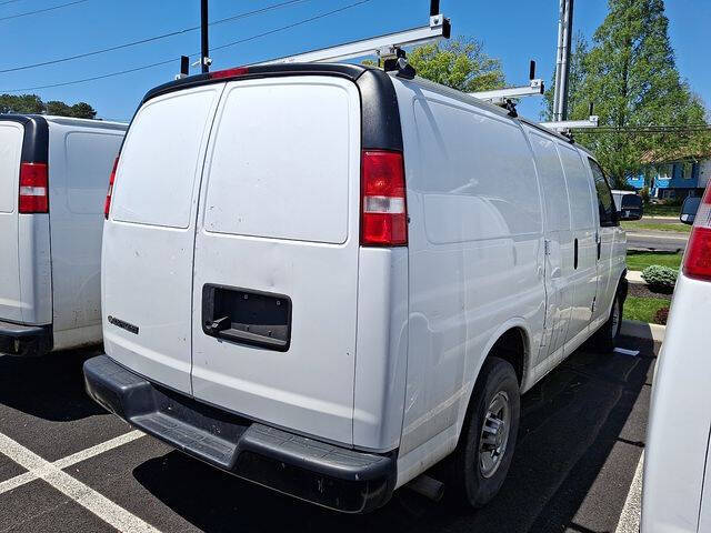 2021 Chevrolet Express 2500