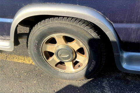 2005 Ford E-Series E-150