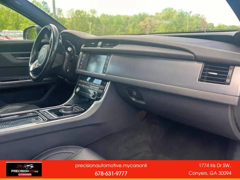 2016 Jaguar XF R-Sport