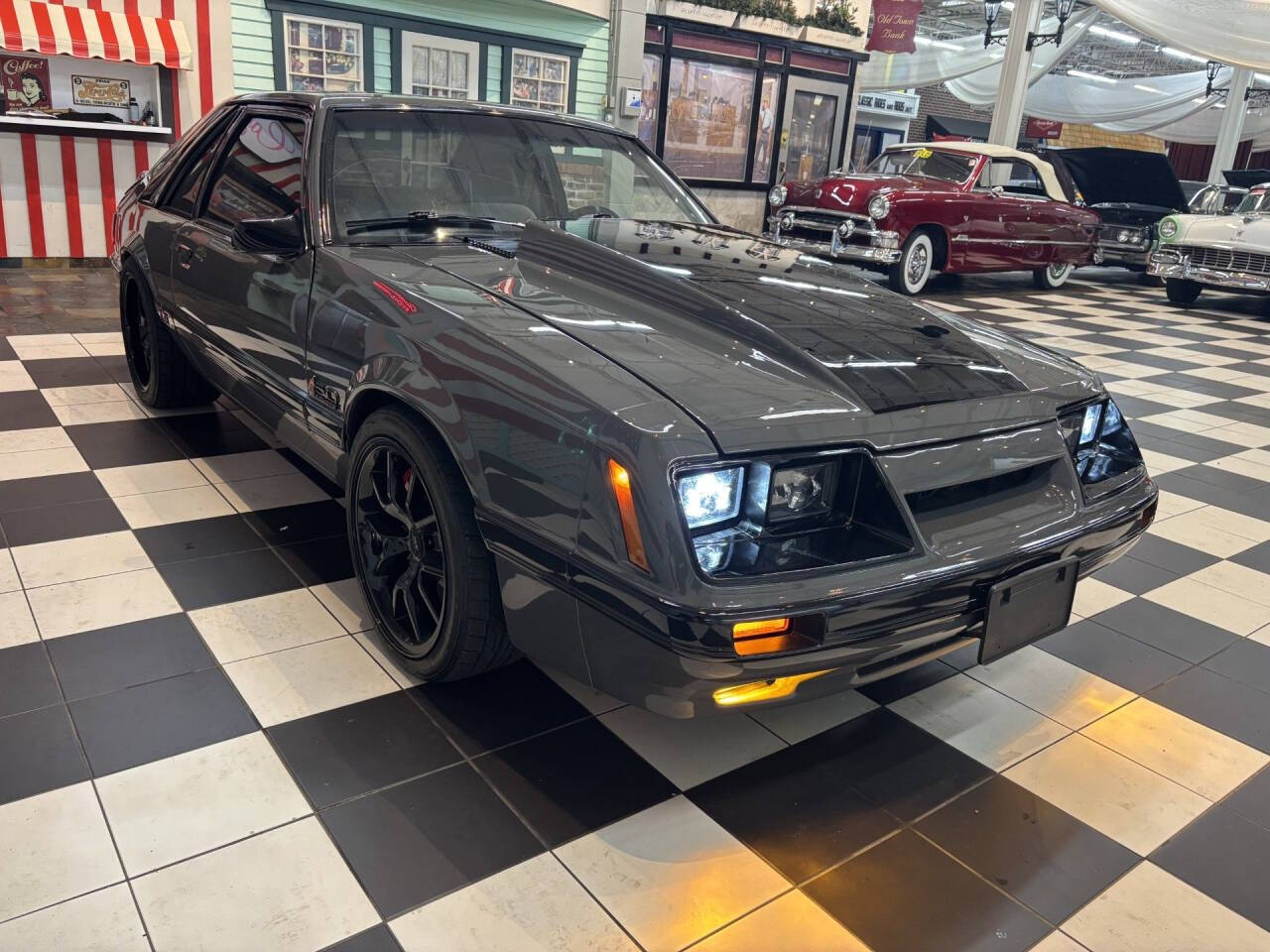 1986 Ford Mustang 18