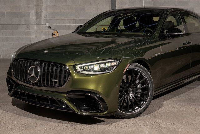 2025 Mercedes-Benz S-Class AMG S 63 E Performance