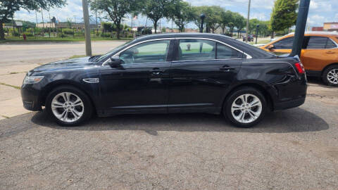 2015 Ford Taurus SEL