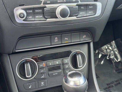 2017 Audi Q3 2.0T Premium