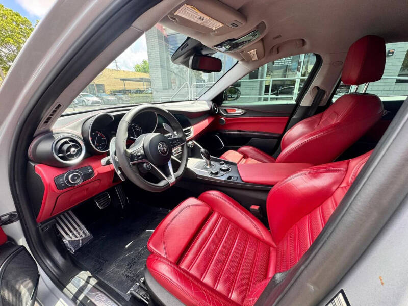 2018 Alfa Romeo Giulia Ti Sport