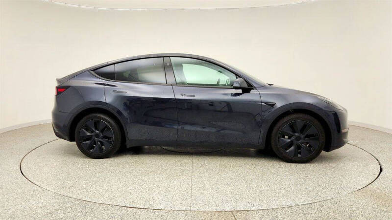 2025 Tesla Model Y Long Range