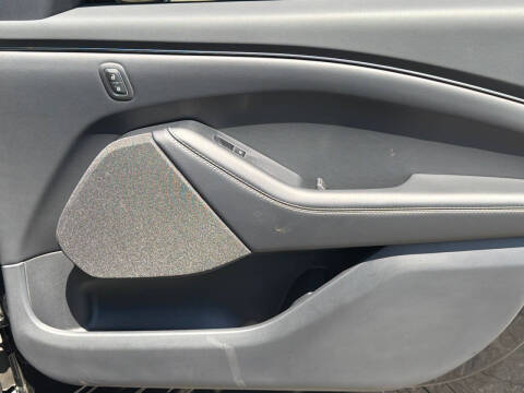 2026 Ford Mustang Mach-E Select