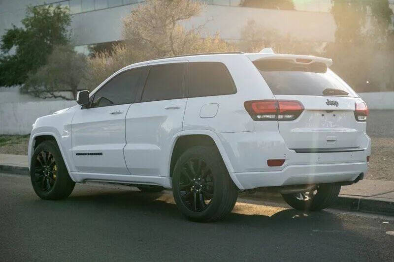 2018 Jeep Grand Cherokee Altitude