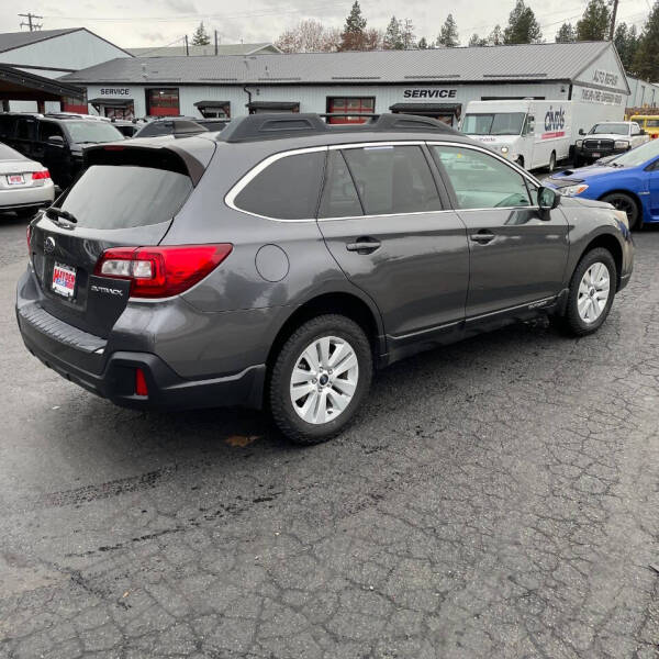 2018 Subaru Outback 2.5i Premium