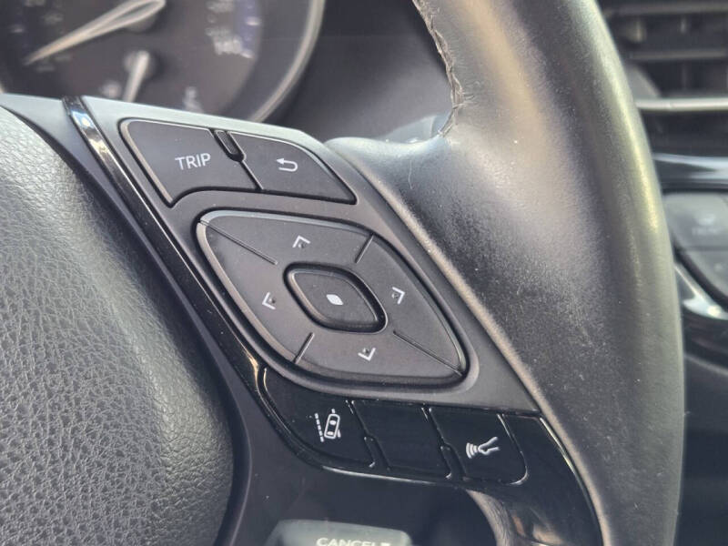 2018 Toyota C-HR XLE Premium