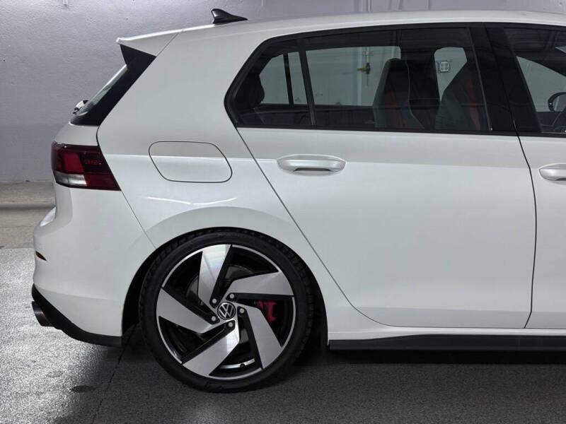 2022 Volkswagen Golf GTI S