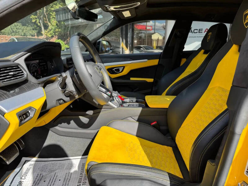 2019 Lamborghini Urus