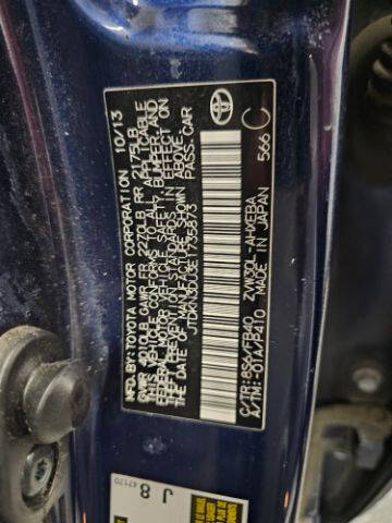 2014 Toyota Prius Two