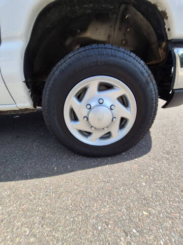 2013 Ford E-Series E-150