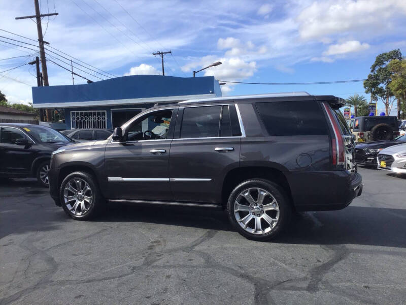 2018 Cadillac Escalade Platinum