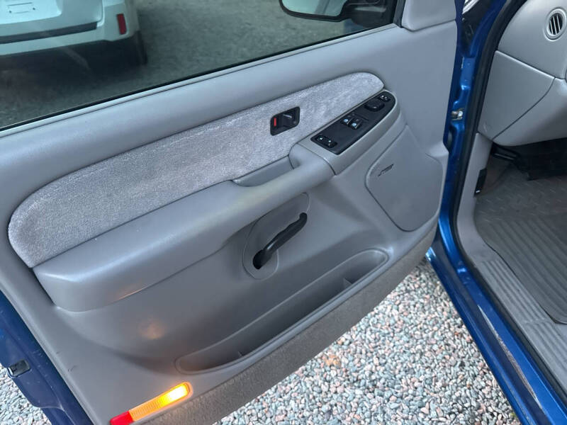 2003 Chevrolet Silverado 1500 LS