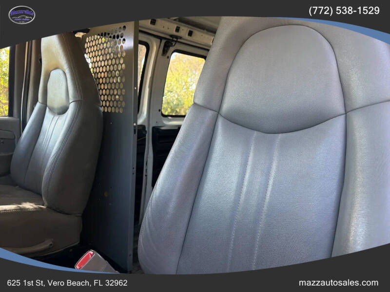 2003 GMC Savana 2500