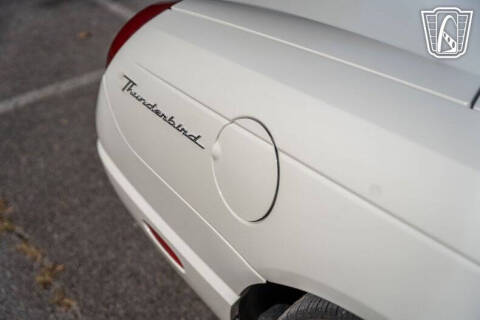 2002 Ford Thunderbird Deluxe