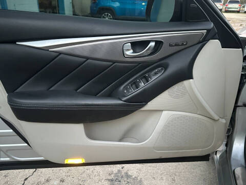 2016 Infiniti Q50 Sport