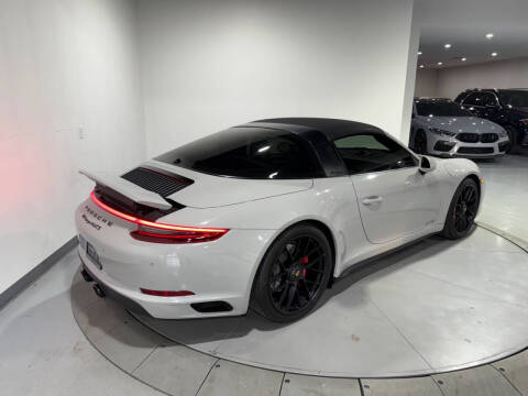 2018 Porsche 911 Targa 4 GTS