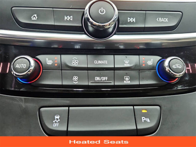 2017 Buick LaCrosse Essence