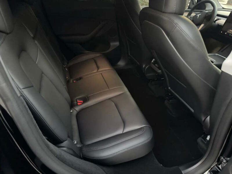 2024 Tesla Model Y Performance
