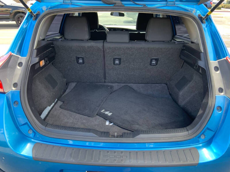 2016 Scion iM