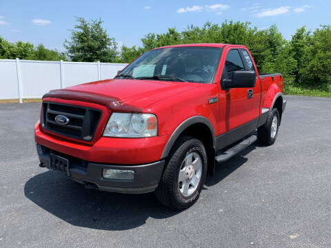 2004 Ford F-150 for sale at Caps Cars Of Taylorville in Taylorville IL