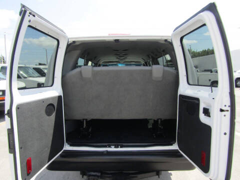 2012 Ford E-Series E-350 SD XL