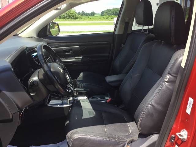 2018 Mitsubishi Outlander SE