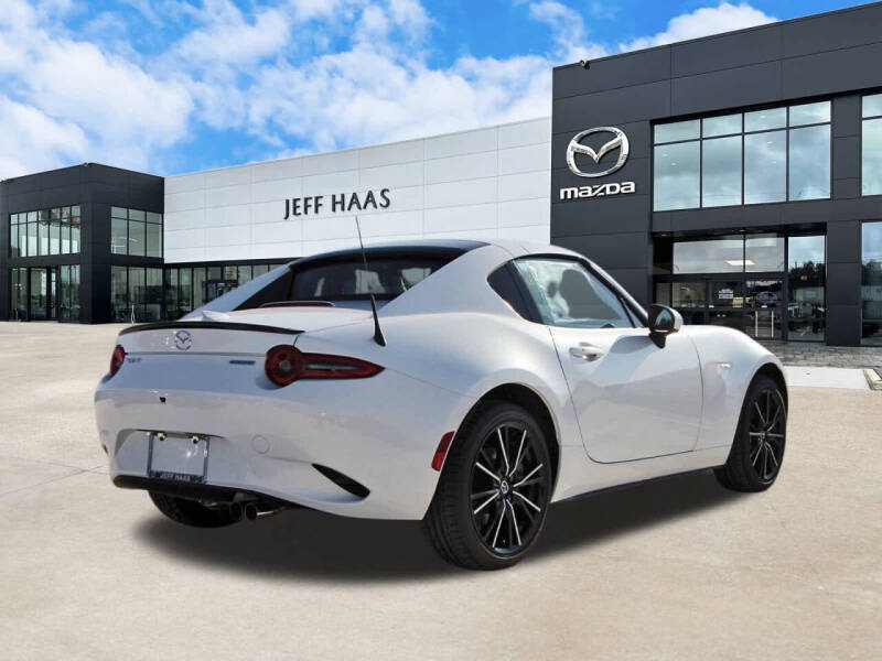 2025 Mazda MX-5 Miata RF Grand Touring